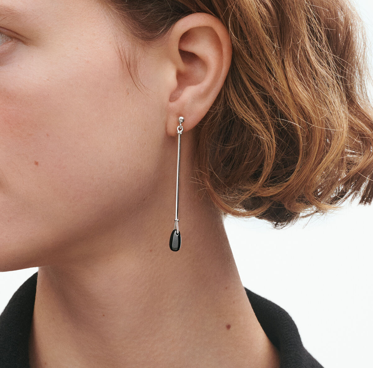  　Torun ロングピアス AW25_ECOM_ON-