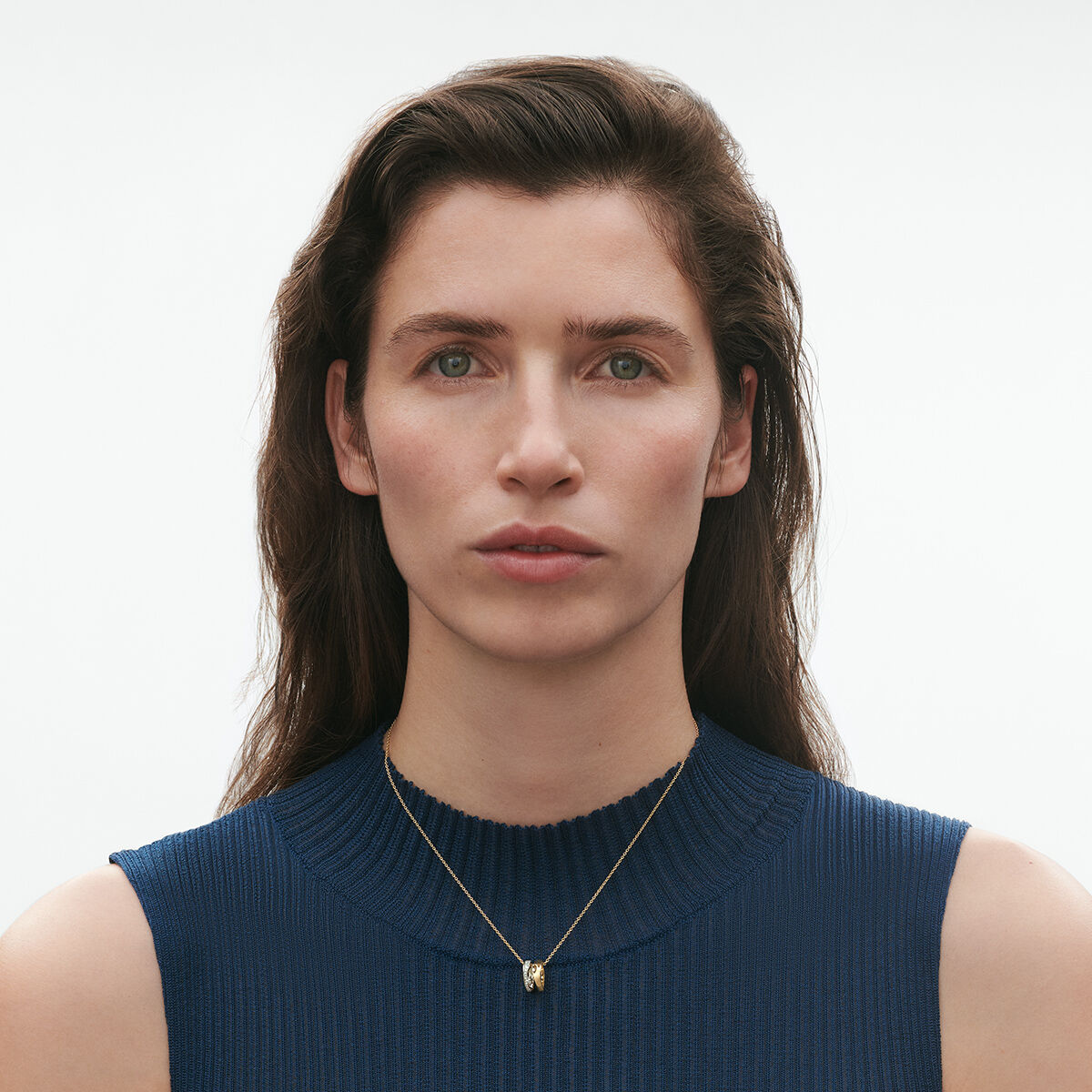Fusion open pendant in 18kt yellow and white gold | Georg Jensen