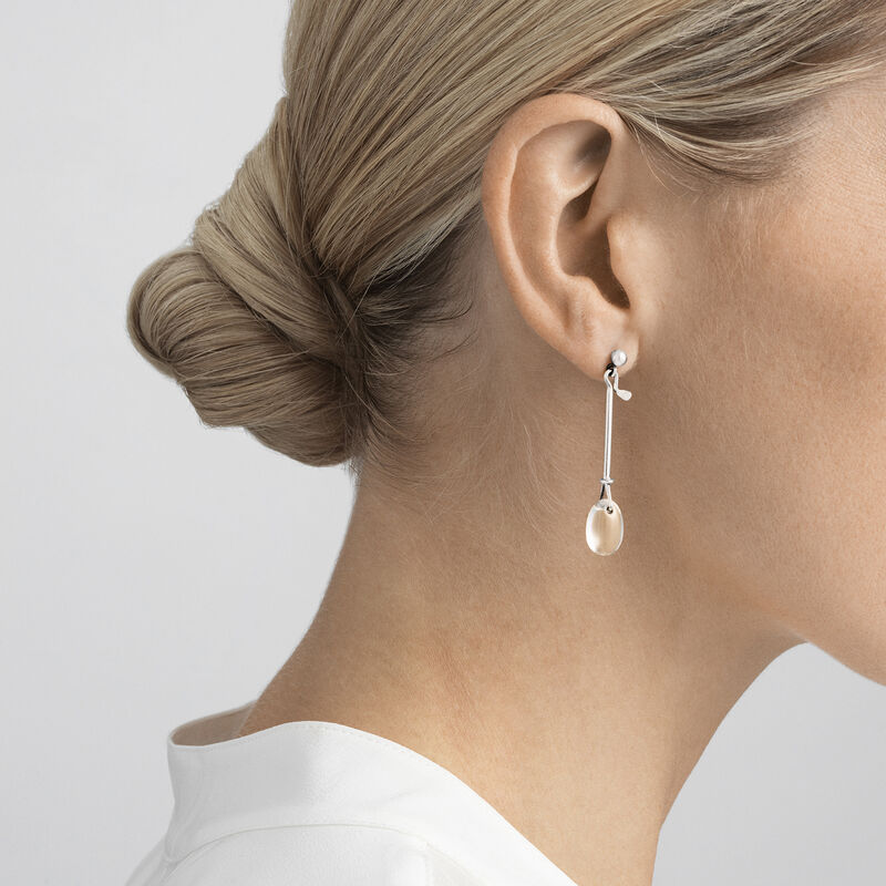 Dew Drop Earrings In Silver With Rock Crystal Georg Jensen When it comes to innovation in the world of fine jewelry, georg jensen is at the forefront. dew drop earrings