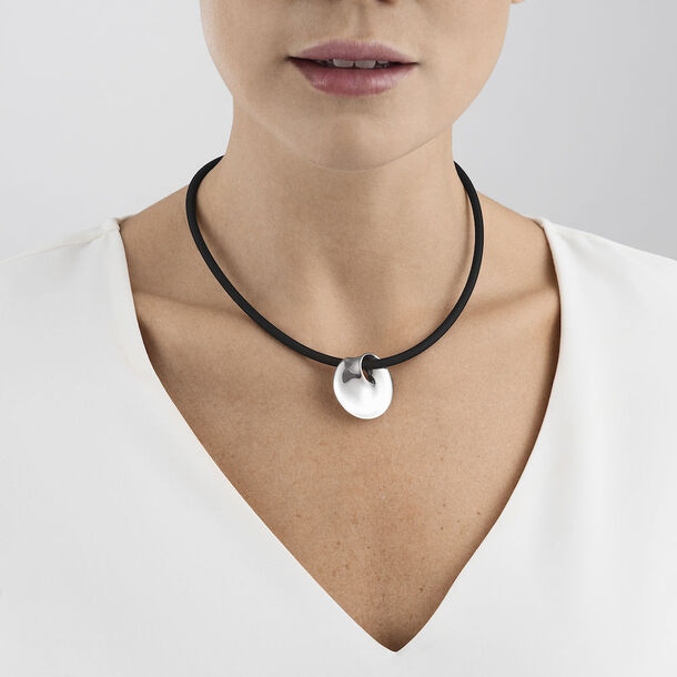 MÖBIUS ペンダント
