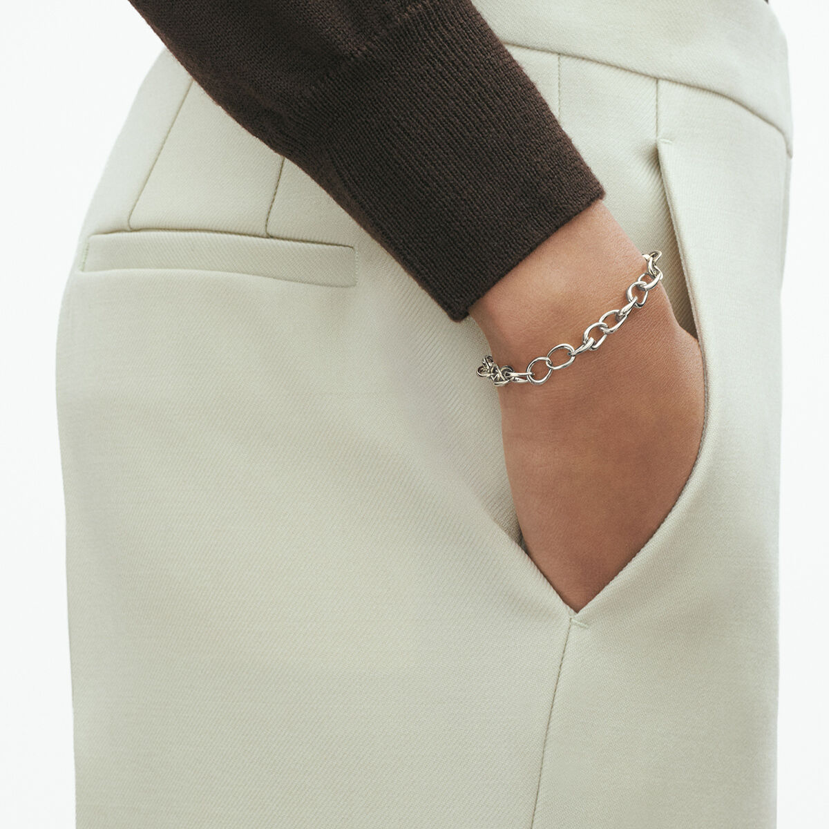 AW25_ECOM_ON-