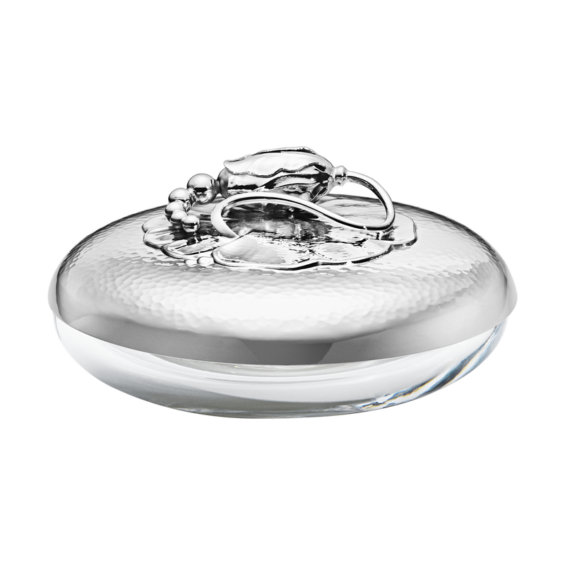 Blossom Silver Bonbonniere Large I Georg Jensen We buy and sell vintage georg jensen silver pieces, including various flatware patterns, hollowware pieces, jewelry, and other items. blossom silver bonbonniere large
