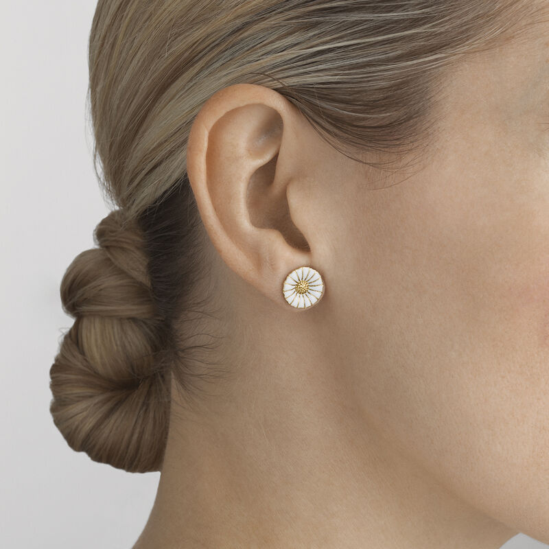 Marguerit øreringe (11 mm) i forgyldt sølv Køb hos Georg Jensen