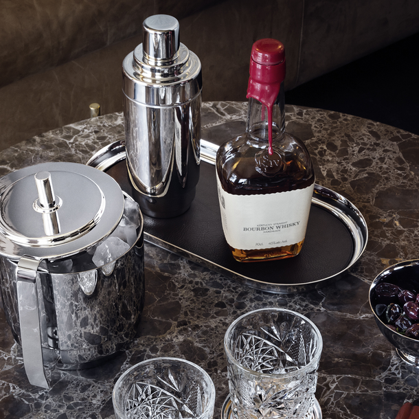 MANHATTAN sleek tray in steel and leather | Georg Jensen