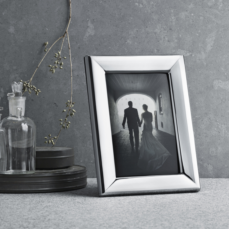 MODERN picture frame in stainless steel, small Jensen