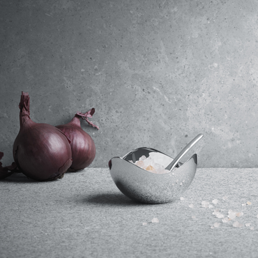 3586225-bloom-salt-cellar-and-