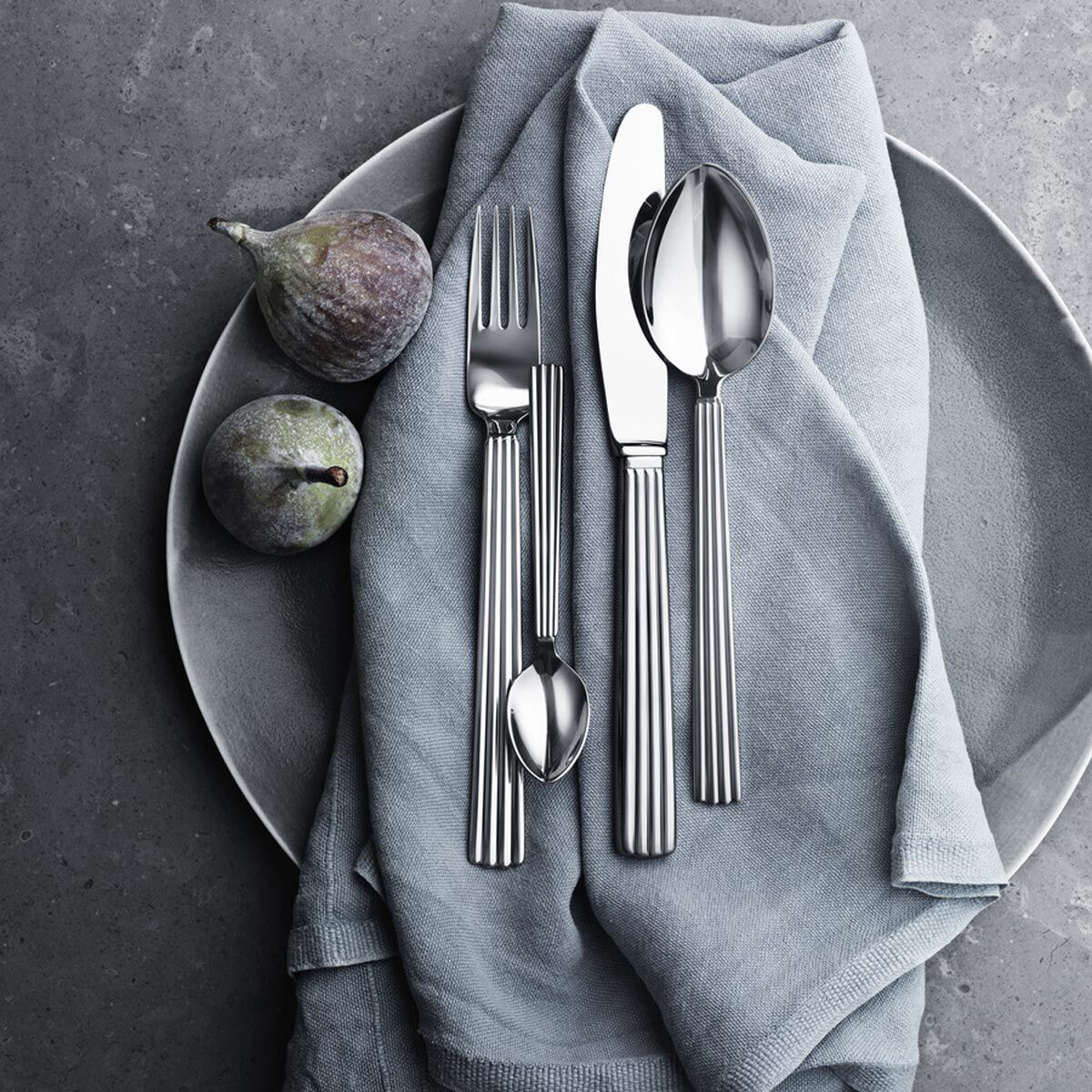BERNADOTTE 16 pcs. cutlery set in stainless steel | Georg Jensen
