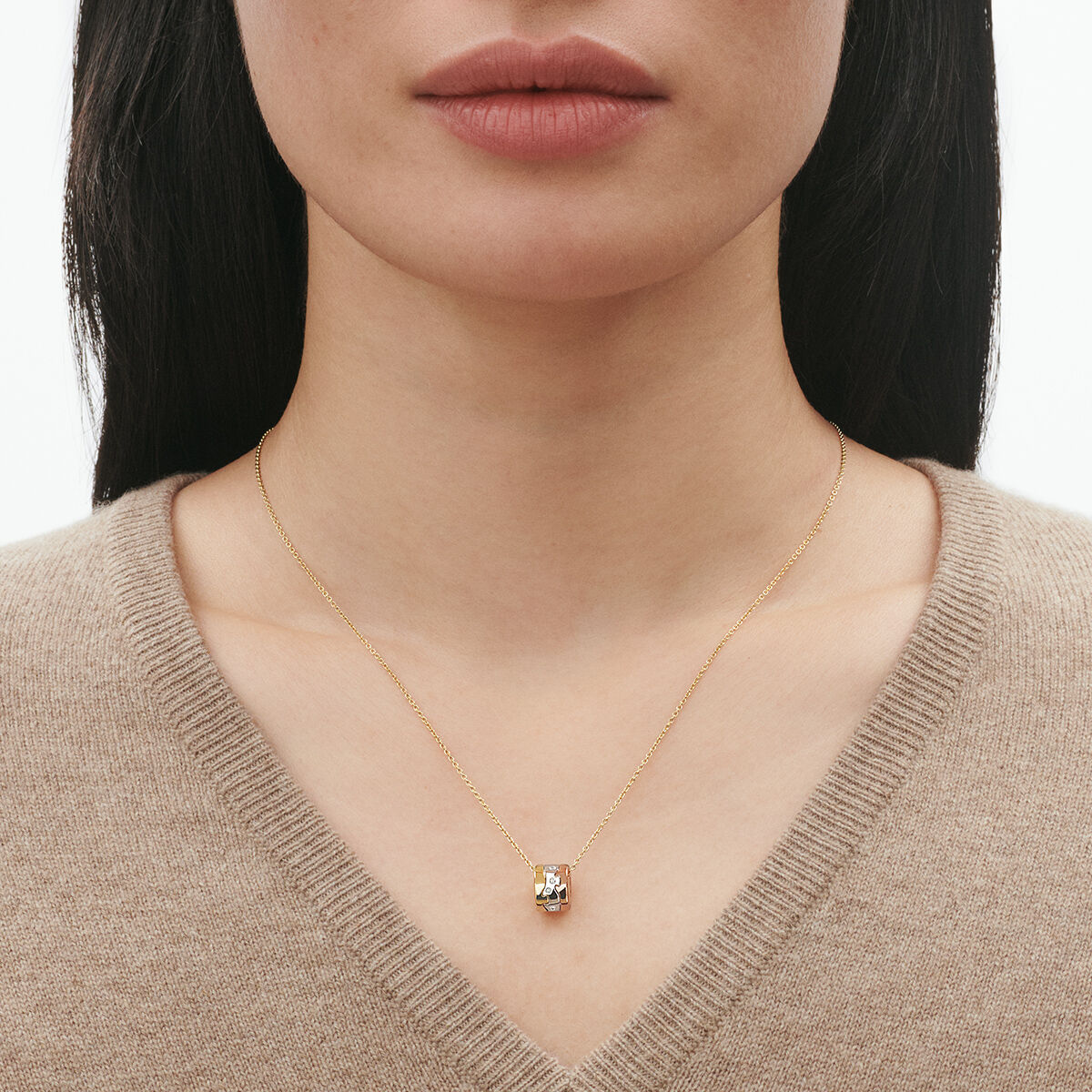 ジョージ・ジェンセン
シルバーオープンバングル2点セット Fusion 18 Kt. rose gold pendant with diamonds | Georg Jensen