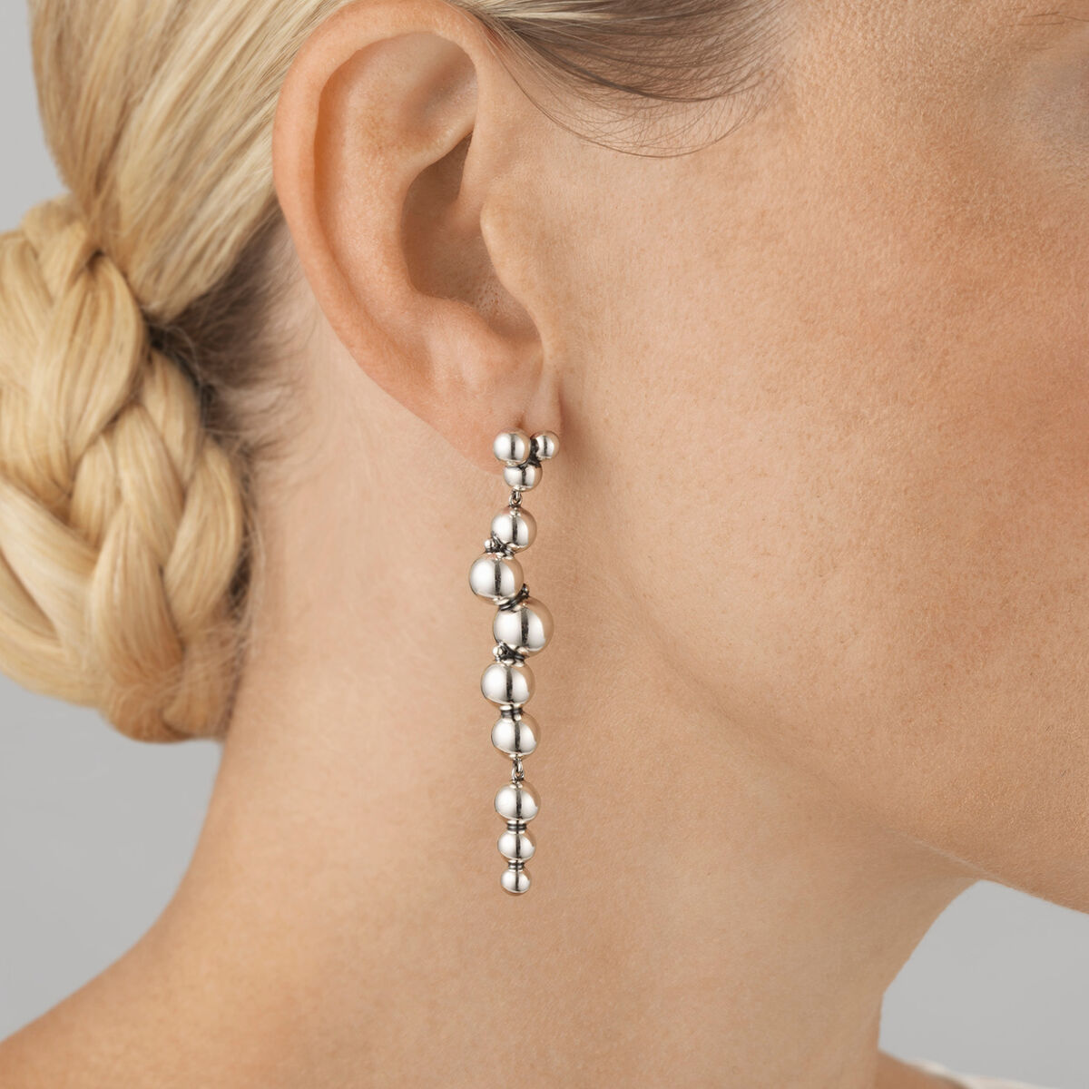 Moonlight Grapes earrings in sterling silver