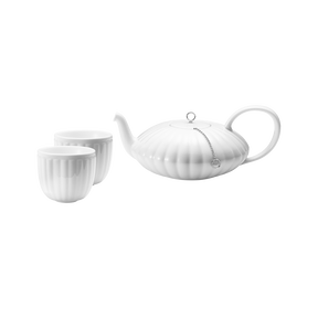 BERNADOTTE-set: Tekanna och temuggar &ndash; design inspirerad av Sigvard Bernadotte