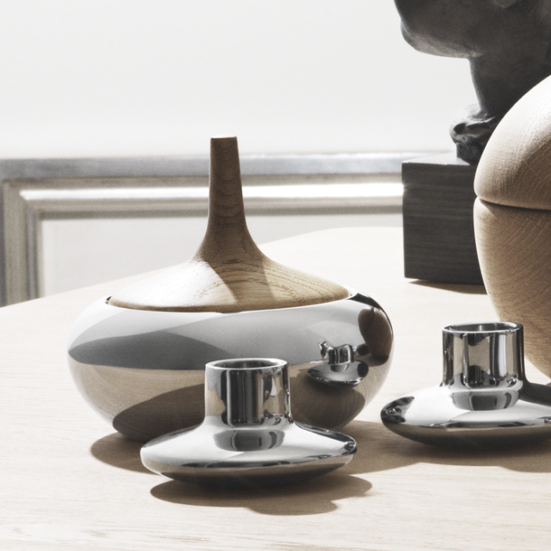 3584894-HK-bonbonniere-onion.