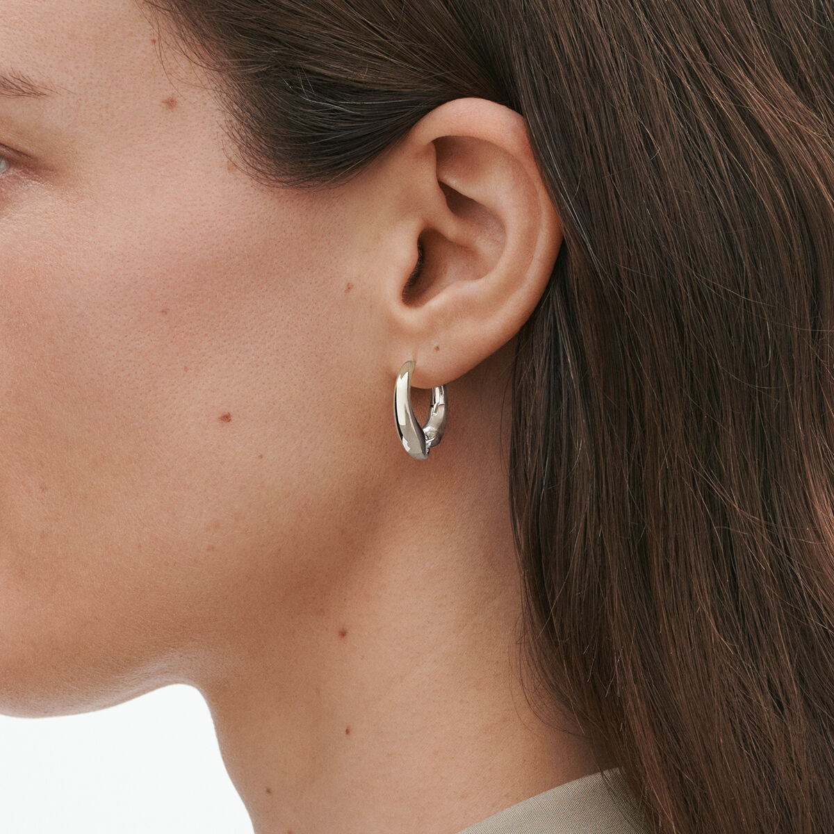 ジョージ ジェンセン リフレクト (GEORG JENSEN REFLECT) イヤーフープ