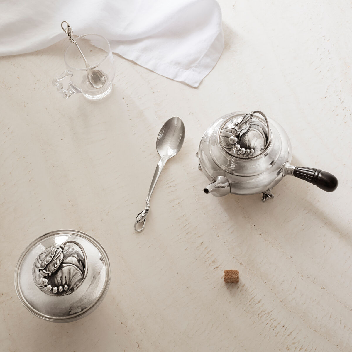 BLOSSOM(ブロッサム) ティーポット 2D I Georg Jensen