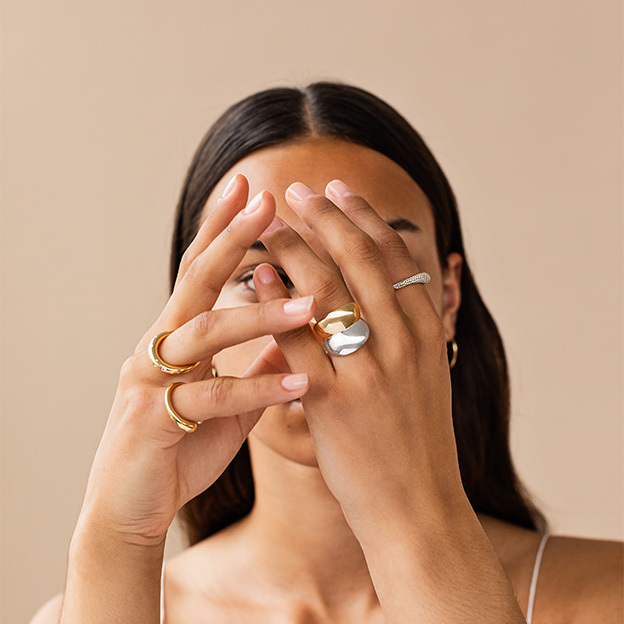 18 kt. gold and diamonds ring combinations from the Curve and Offspring collection designed by Regitze Overgaard and Jacqueline Rabun