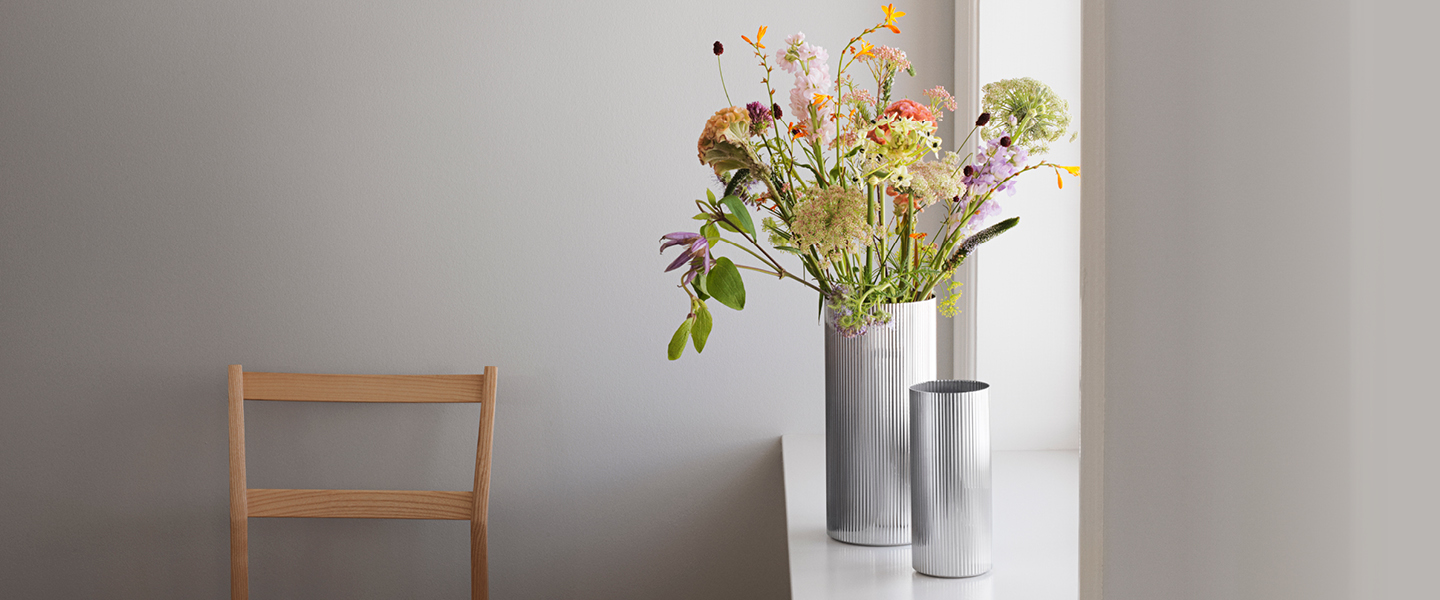 Vases in stainless steel inspired by Sigvard Bernadotte for the Bernadotte collection