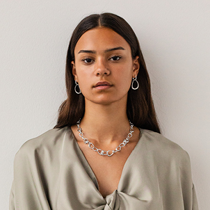 Offspring silver necklace and earrings designed by Georg Jensen