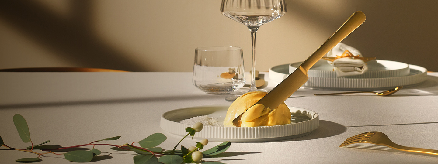 Georg Jensen and BoBedre join forces to christmas tablesetting event with Copenhagen cutlery and bernadotte glases