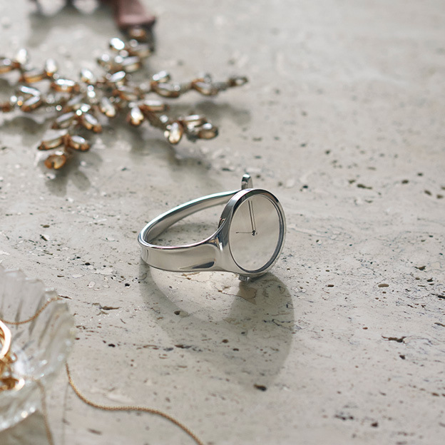 Vivianna bangle watch in steel from Georg Jensen