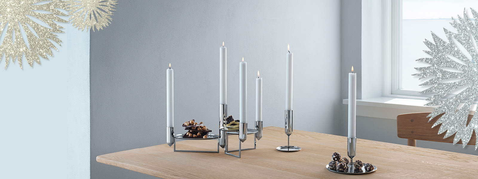 Mirror polished stainless steel candleholders from the Tunes collection