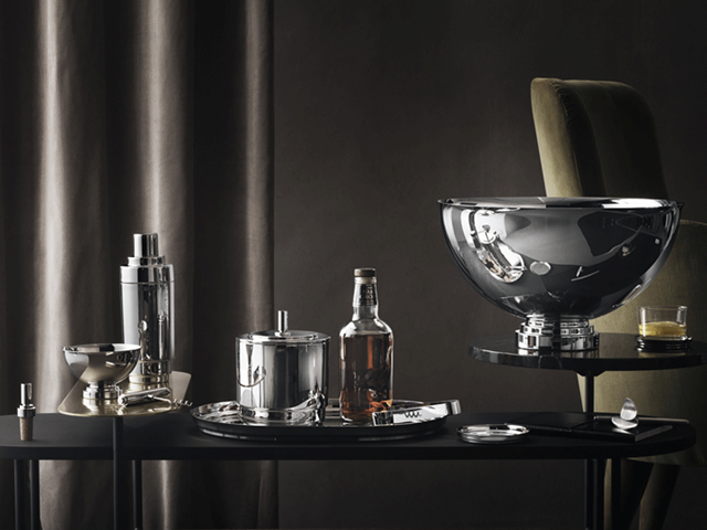 Manhattan ice bucket with tongs, cork screw, cocktail shaker, champagne bowl, bowl (small), wine stopper and wine coaster