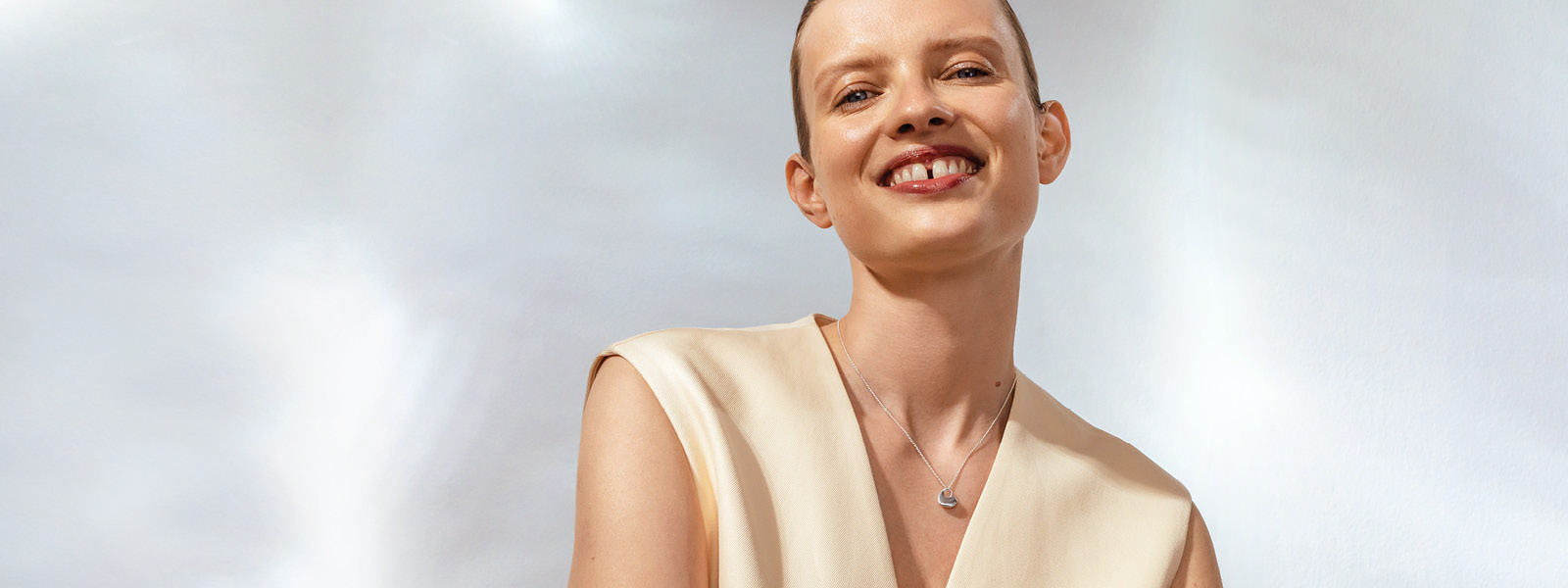 Sterling silver 2021 heart shaped necklace with pendant on model from the Hearts collection
