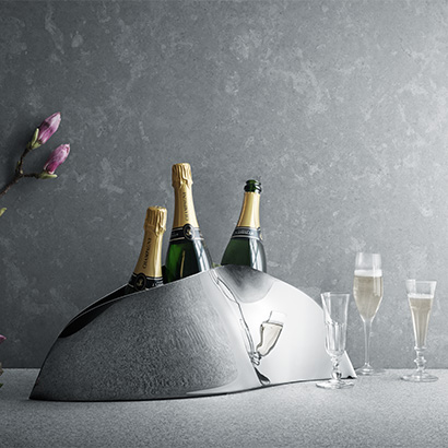 Mirror polished stainless steel Champagne cooler from the Indulgence collection